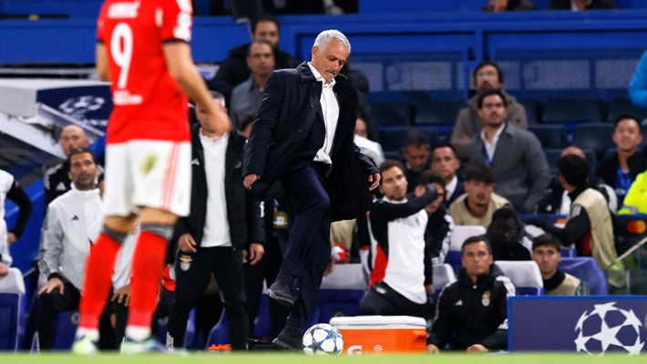Jose Mourinho'nun Benfica'sında kriz çıktı! Porto derbisi öncesi hastalık şoku - Resim: 4