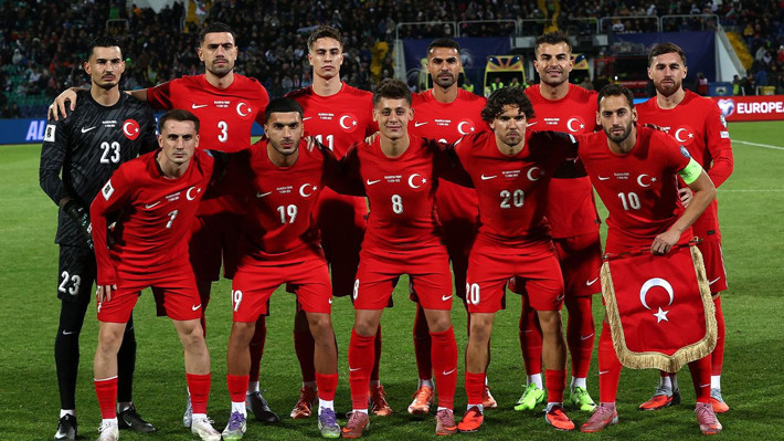 Spor yazarları Bulgaristan-Türkiye maçını yorumladı! "İki takım arasında sıklet ve kalite farkı fazla" - Resim: 1