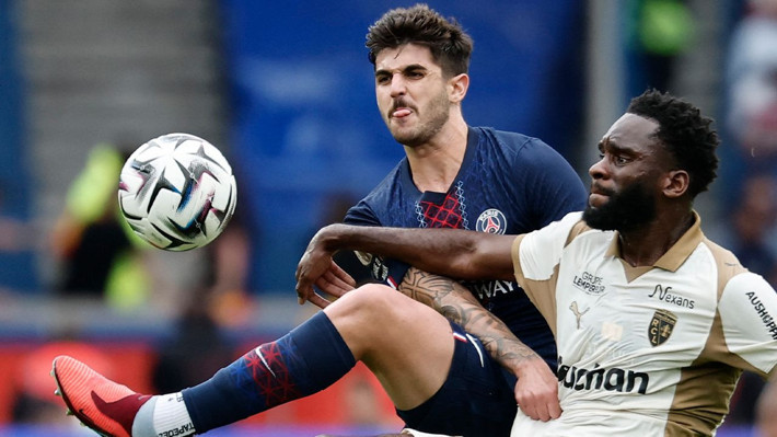 Alex öğrencisi Abdülkerim'in yerini alacak! Okan Buruk PSG'li stoperi istedi - Resim: 3