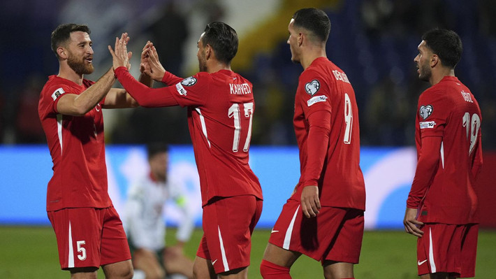 İrfan Can Kahveci ve Cenk Tosun'dan sonra fatura Devin Özek'e kesiliyor! - Resim: 6