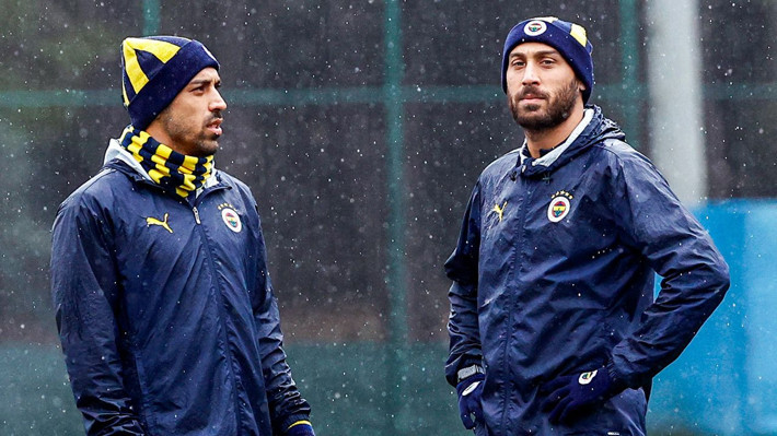 Fenerbahçe'de kadro dışı bırakılan İrfan Can Kahveci ezeli rakibe imza atıyor! İşte kazanacağı yıllık ücret - Resim: 2