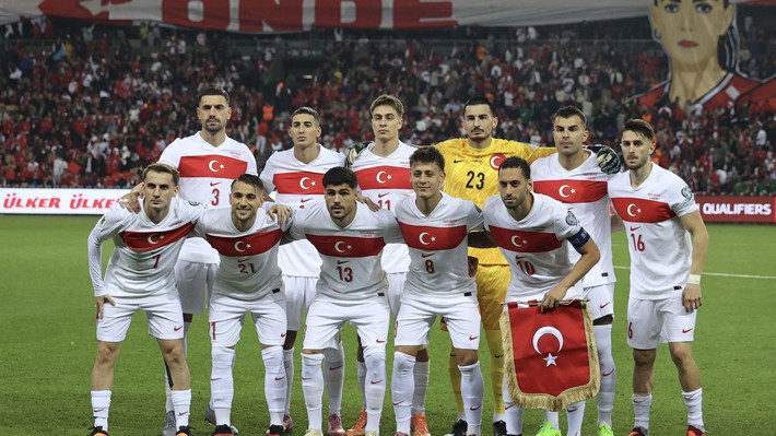 İspanya hezimeti sonrası hayata döndük: "Montella'nın takımı bambaşka bir takım gibi görünüyor" - Resim: 2