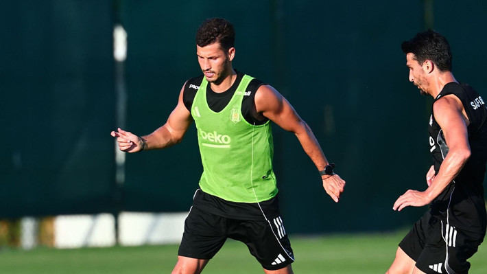Milli yıldızlar boşa düşüyor! İşte sözleşmesi bitecek 10 Türk futbolcu - Resim: 2