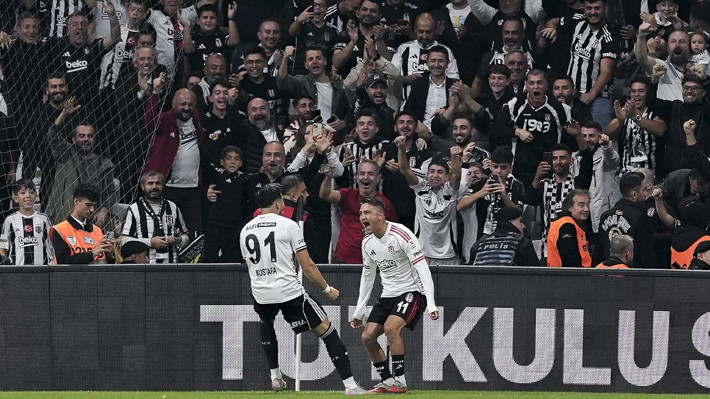 Spor yazarları Beşiktaş-Gençlerbirliği maçını yorumladı "Her transfer yeni bir kriz doğuruyor" - Resim: 9