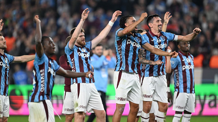 Trabzonspor'un yıldızına övgüler yağdı: "İçine Messi kaçmış gibi" - Resim: 4
