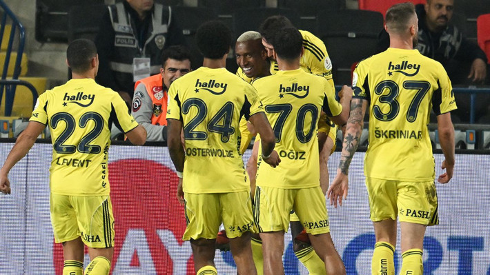 Fenerbahçe'de ilk ayrılık belli oldu! Domenico Tedesco biletini kesti - Resim: 3