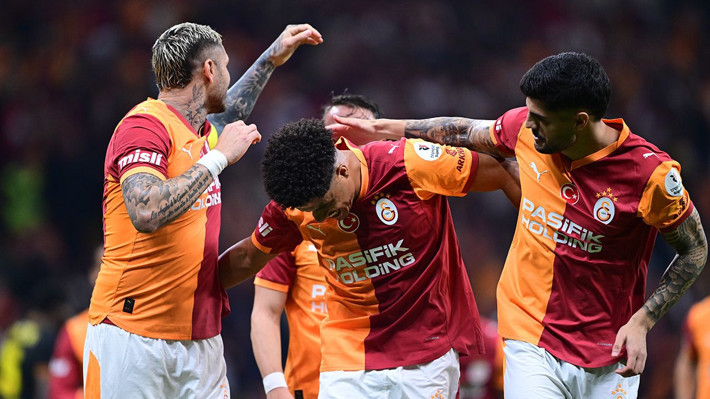 Victor Osimhen'den transfer telefonu! Resmen devreye girdi: "Galatasaray'a gel ve mutlu ol" - Resim: 2