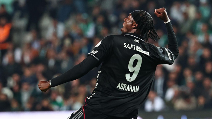 Beşiktaşlı yıldız özür diledi: "Fenerbahçe derbisiyle kendimi affettireceğim" - Resim: 4