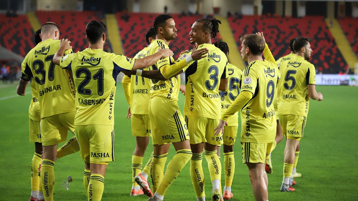 Tedesco radikal kararlar aldı! Fenerbahçe'de şampiyonluk umutlarını yeşertti - Resim: 5