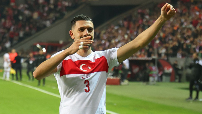 Milli yıldız, Süper Lig devine imza atıyor! "Seni yeniden bu forma altında görmek isityoruz" - Resim: 4