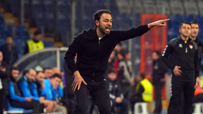 Süper Lig'de korkutan an! Kanlar içinde maça devam etti - Resim: 7