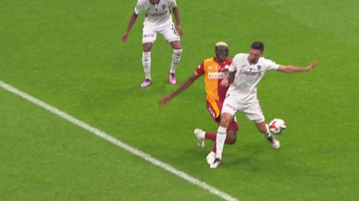 beIN Trio ekibi yorumladı! Pozisyon penaltı mı? - Resim: 2