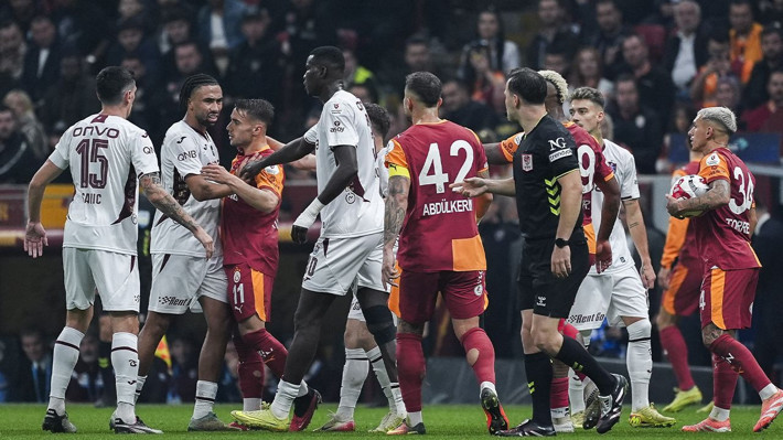 beIN Trio ekibi yorumladı! Pozisyon penaltı mı? - Resim: 1