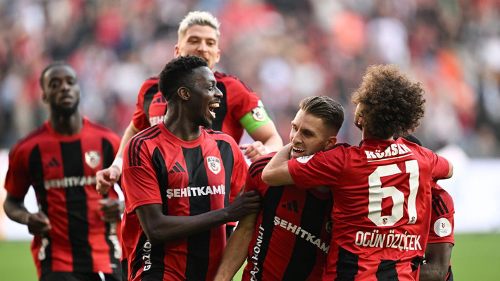 Yapay zeka, Süper Lig'de 2025-2026 sezonunun şampiyonunu tahmin etti! Üç puan farkla şampiyon... - Resim: 13