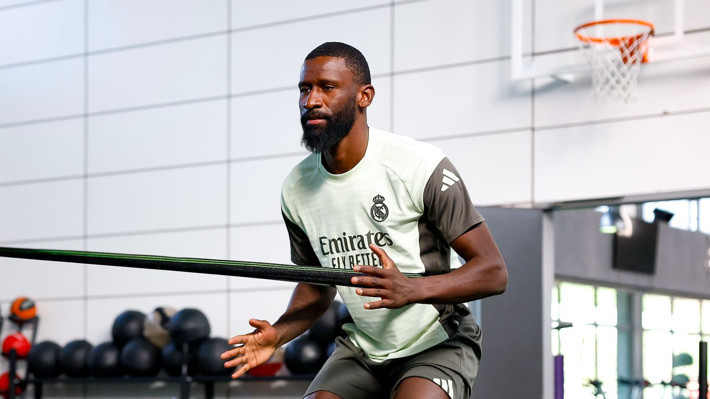 Domenico Tedesco'ya Edin Dzeko ve Arda Güler'de stoper hediyesi! - Resim: 4