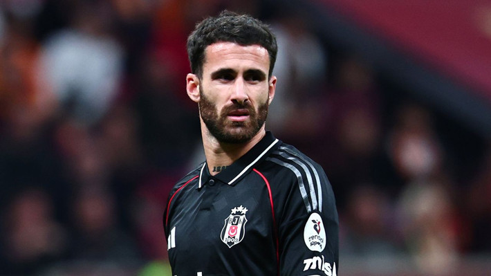 Galatasaray'dan Rafa Silva için transfer açıklaması! Okan Buruk kararını yönetime bildirdi - Resim: 2