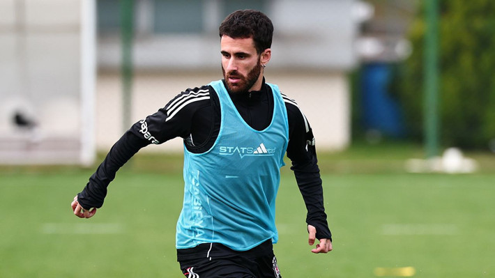 Galatasaray'dan Rafa Silva için transfer açıklaması! Okan Buruk kararını yönetime bildirdi - Resim: 6