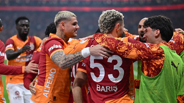 Okan Buruk'a sert tepki: "Sosyal medyadan etkilenerek kadro kurdu" - Resim: 2