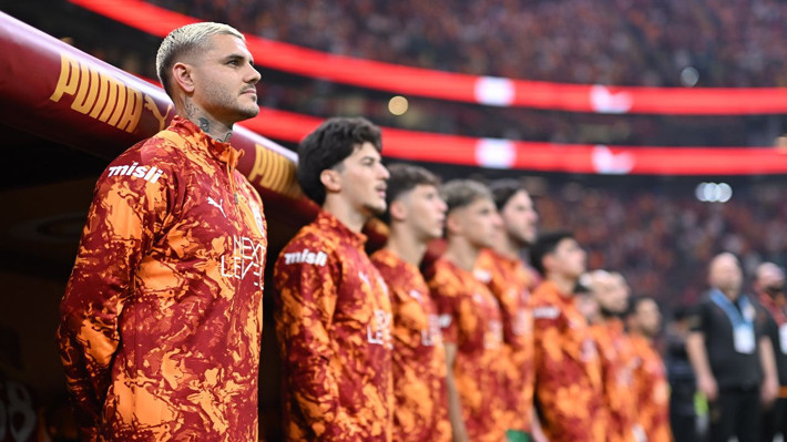 Okan Buruk'a sert tepki: "Sosyal medyadan etkilenerek kadro kurdu" - Resim: 3