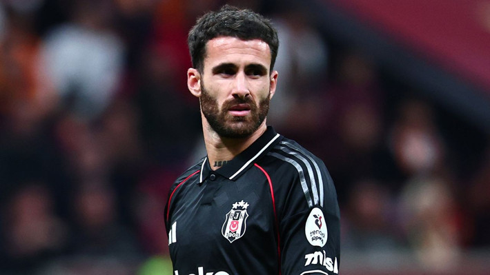 FIFA resti Rafa Silva'ya geri adım attırdı! "Son yaşananlardan sonra tekrar düşündüm..." - Resim: 7