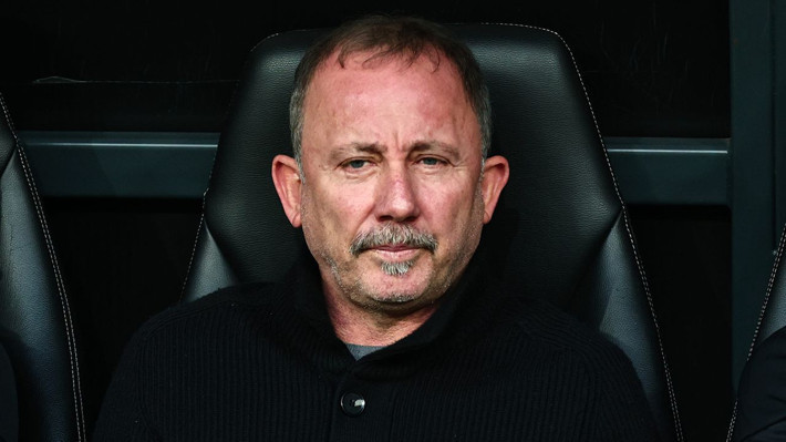 Sergen Yalçın yeni transferi geldiği gibi gönderiyor! Satış listesine konuldu - Resim: 3