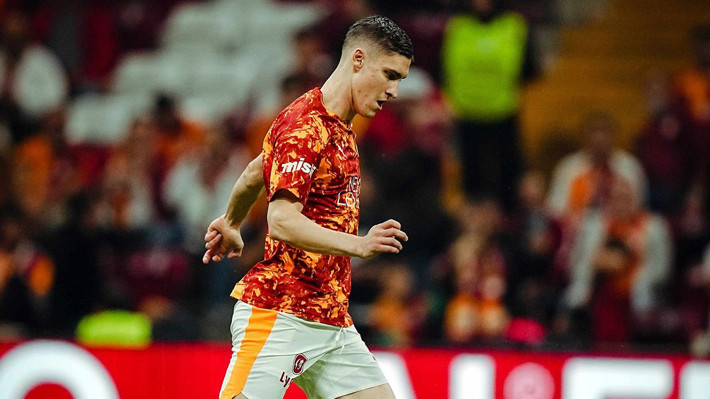 Okan Buruk'tan Fenerbahçe derbisinde sürpriz tercih! İşte sağ bekte oynayacak isim - Resim: 8