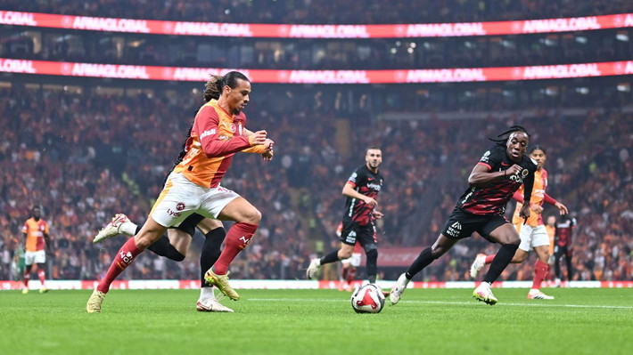 Bafetimbi Gomis'ten Okan Buruk için çok konuşulacak sözler! Fenerbahçe'de en beğendiği futbolcuyu açıkladı - Resim: 9