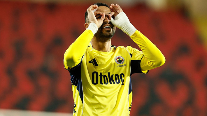 Bafetimbi Gomis'ten Okan Buruk için çok konuşulacak sözler! Fenerbahçe'de en beğendiği futbolcuyu açıkladı - Resim: 14