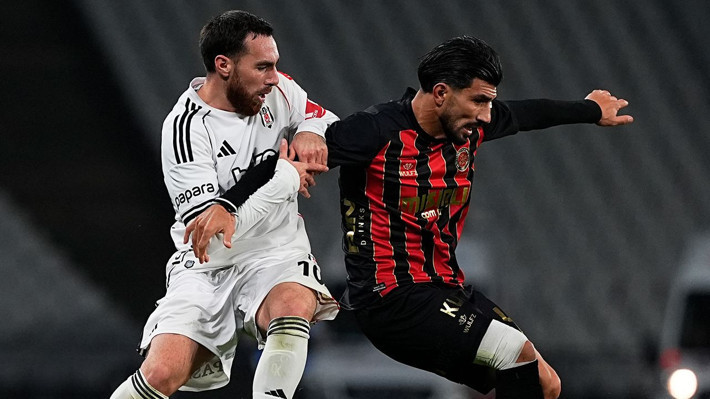 Fatih Karagümrük galibiyetine rağmen Sergen Yalçın'a sert eleştiri: "Ya futbolu unuttu ya da..." - Resim: 2