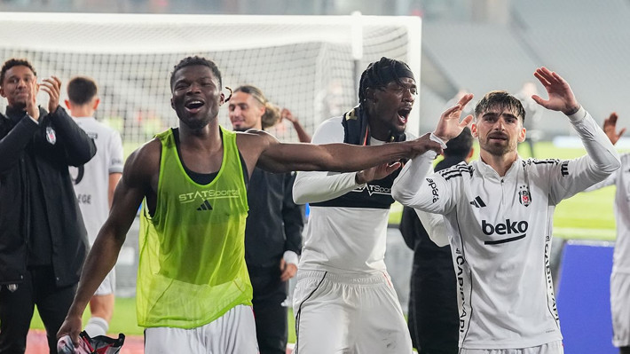 Fatih Karagümrük galibiyetine rağmen Sergen Yalçın'a sert eleştiri: "Ya futbolu unuttu ya da..." - Resim: 5