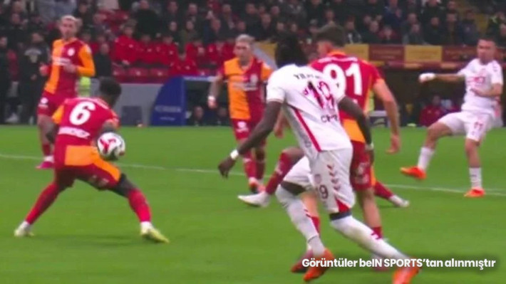 90+7'deki pozisyon penaltı mı? Trio ekibi, Galatasaray-Samsunspor maçındaki kararları yorumladı! - Resim: 11