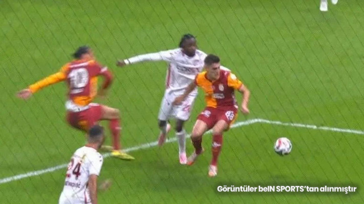 90+7'deki pozisyon penaltı mı? Trio ekibi, Galatasaray-Samsunspor maçındaki kararları yorumladı! - Resim: 15