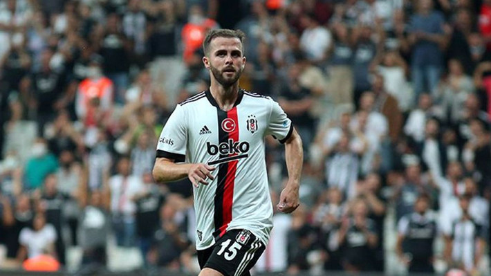 2025'te futbolu bırakan yıldızlar! Türkiye'de de oynadı - Resim: 1