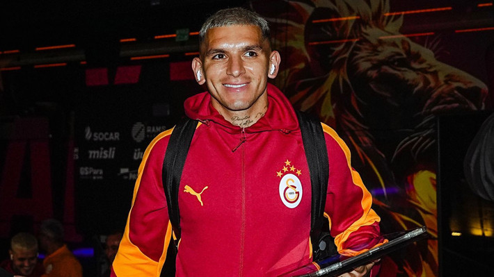 Lucas Torreira'dan ayrılık açıklaması: "Beni isteyen yerde oynarım! Nankörlük edemem" - Resim: 6