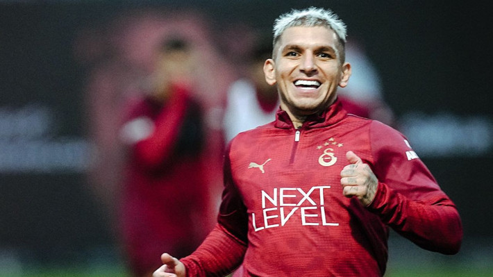 Lucas Torreira'dan ayrılık açıklaması: "Beni isteyen yerde oynarım! Nankörlük edemem" - Resim: 8