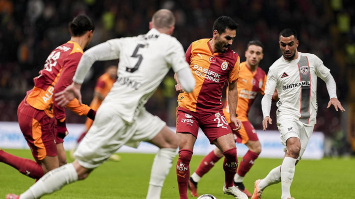 Galatasaray'da deprem etkisi yaratan kayıp! Özbek, Kavukcu, Buruk ve Icardi yerden yere vuruldu: "Artık yük oluyor" - Resim: 5