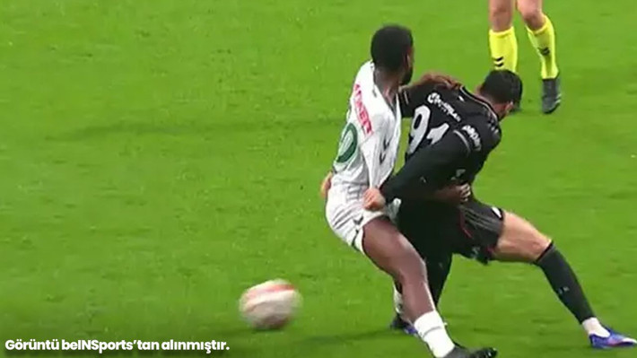 Beşiktaş-Konyaspor maçı sonrası hakem Batuhan Kolak'a tepki: "Maçtaki en büyük hatası! Karnınıza yumruk yemiş gibi olursunuz" - Resim: 3