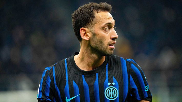 Dursun Özbek'in sezon sonunda imza attıracağı yıldızlar belli oldu! Sane'de olduğu gibi çift haneli maaşlar gözden çıkarıldı - Resim: 6