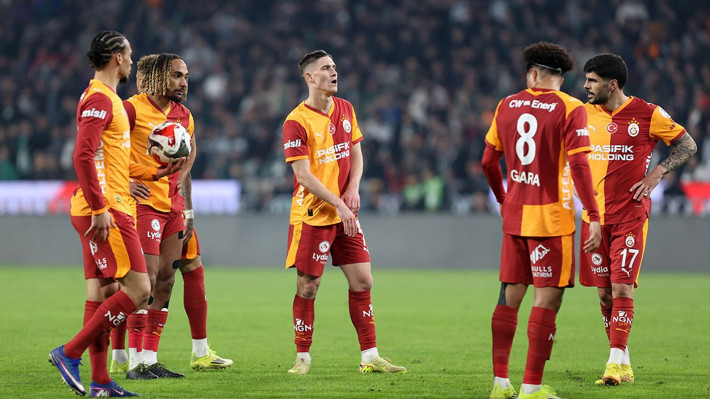 Konyaspor mağlubiyeti sonrası şampiyonluk iddiası: "Galatasaray ağır yara aldı! Fenerbahçe'ye hayat öpücüğü" - Resim: 4