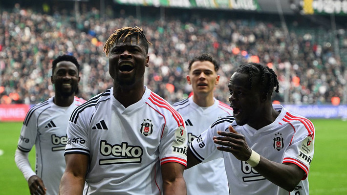Beşiktaş'ın yeni transferi büyük beğeni topladı: "Her takıma böylesi nasip olmaz! Mücevher" - Resim: 8