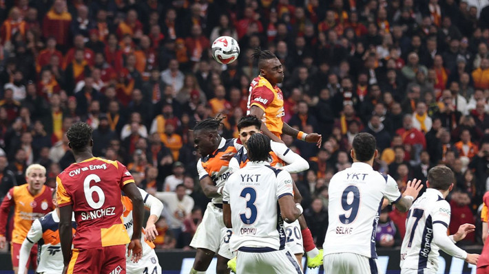 Spor yazarları Galatasaray-Başakşehir maçını değerlendirdi! "Galatasaray'ın en büyük rakibi..." - Resim: 12