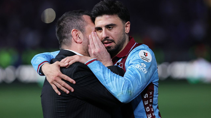 Ozan Tufan Torreira ve Lemina'yı tek başına bitirdi: Artık Trabzonspor şampiyonluk hayalleri kurabilir - Resim: 1