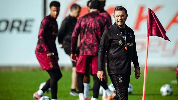 Galatasaray'da ayrılık depremi! 6 ismin bileti kesildi 4 oyuncu belirsiz - Resim: 3