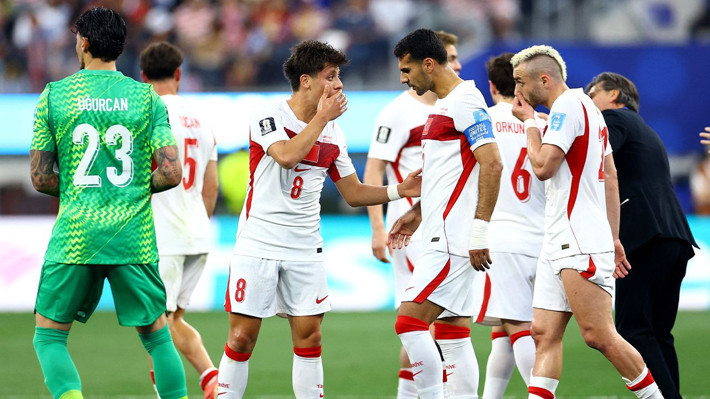 Kahveci'den Montella'ya: Yendiğin maçtan sonra insanlara laf söyleme! - Resim: 3