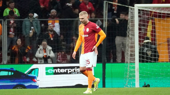 Galatasaray'da 10 ayrılık! 6 isme kesin veda - Resim: 6