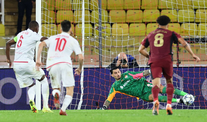 Arda Güler Uğurcan Çakır'ı Bayern Münih'e transfer ediyor! Manuel Neuer'in fişini 2 golle çekmişti - Resim: 3