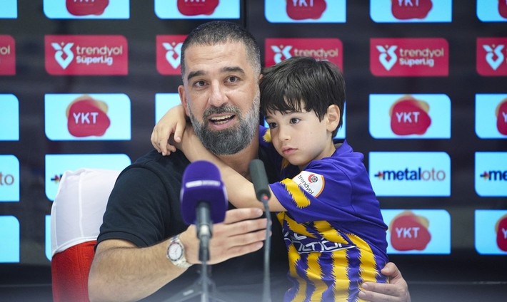 Arda Turan Shakhtar'a Türk forveti alıyor! Büyük potansiyeli var - Resim: 5