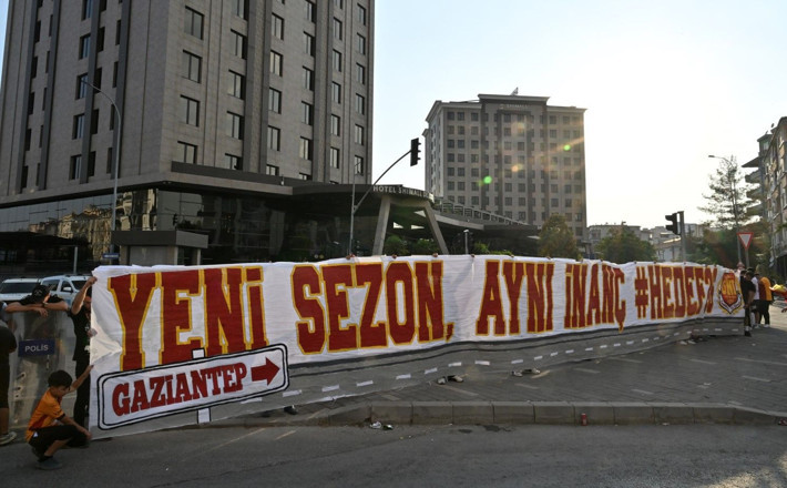 Icardi'nin sözü pankart oldu! Gaziantep'de Galatasaray'a karşılama - Resim: 3