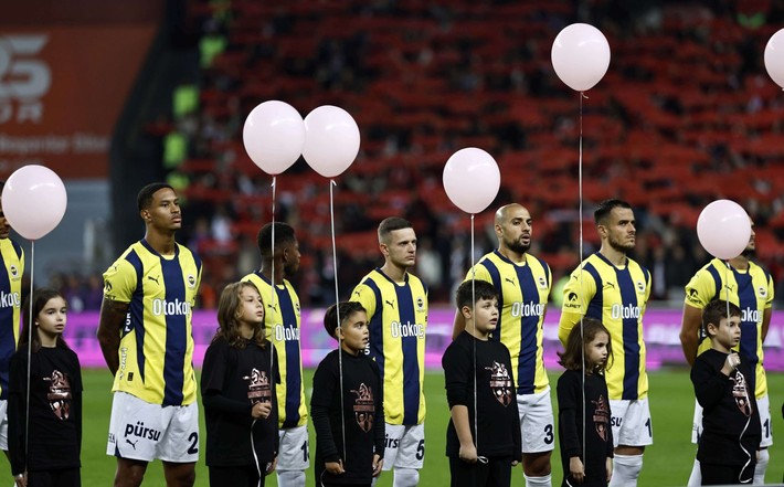 Jhon Duran'ın maaşını Sofyan Amrabat ve Szymanski ödeyecek! 35 milyon euroluk fatura - Resim: 5