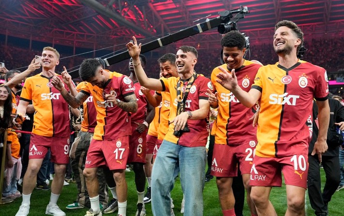 Hakan Çalhanoğlu transferini Gabriel Sara bitirecek! 30 milyon euroluk anlaşma - Resim: 6